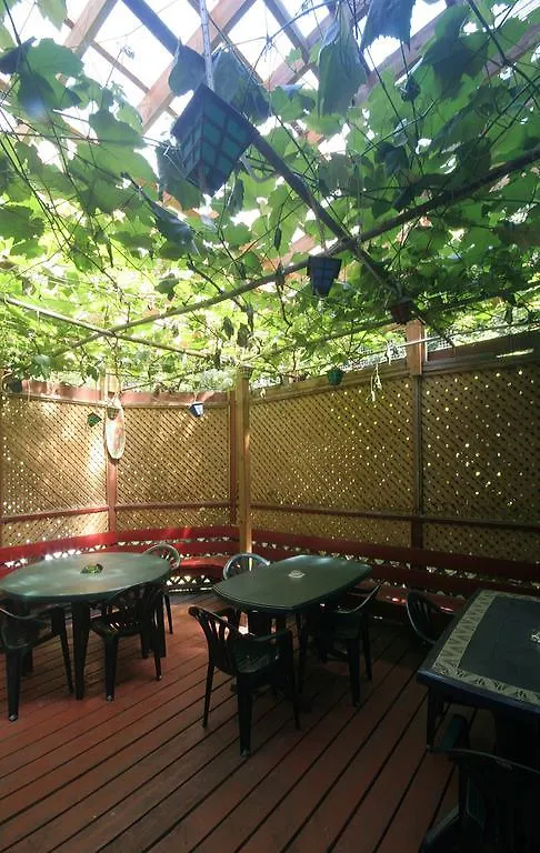 Bonnevue Manor Bed & Breakfast Toronto Canada